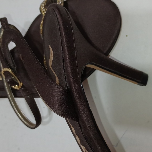 Mina Collection Women's Heels in a size 5.5. - Picture 9 of 11